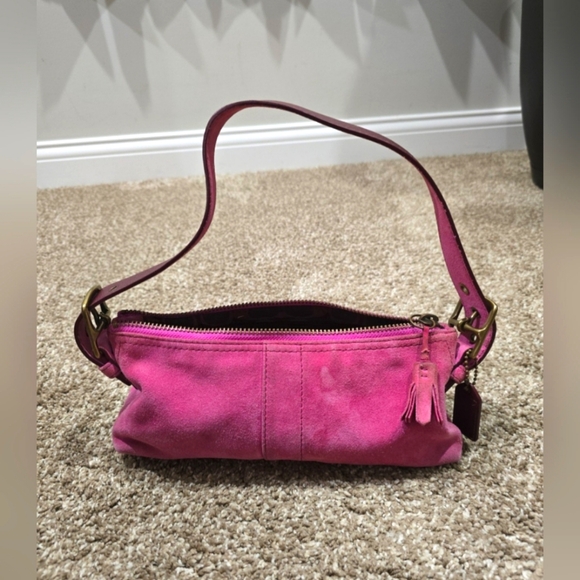 Vintage coach Hamptons Demi Suede Hobo Shoulder Baguette 7470 - Picture 2 of 6